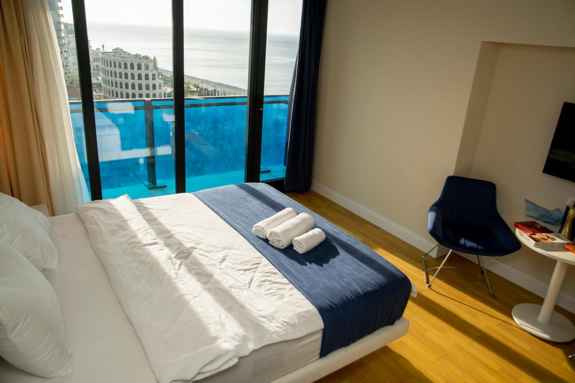 Spend Your Time In Orbi City Batumi Luaran gambar